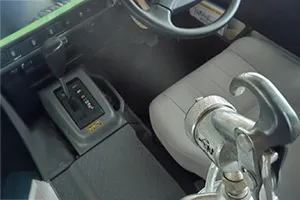自動車